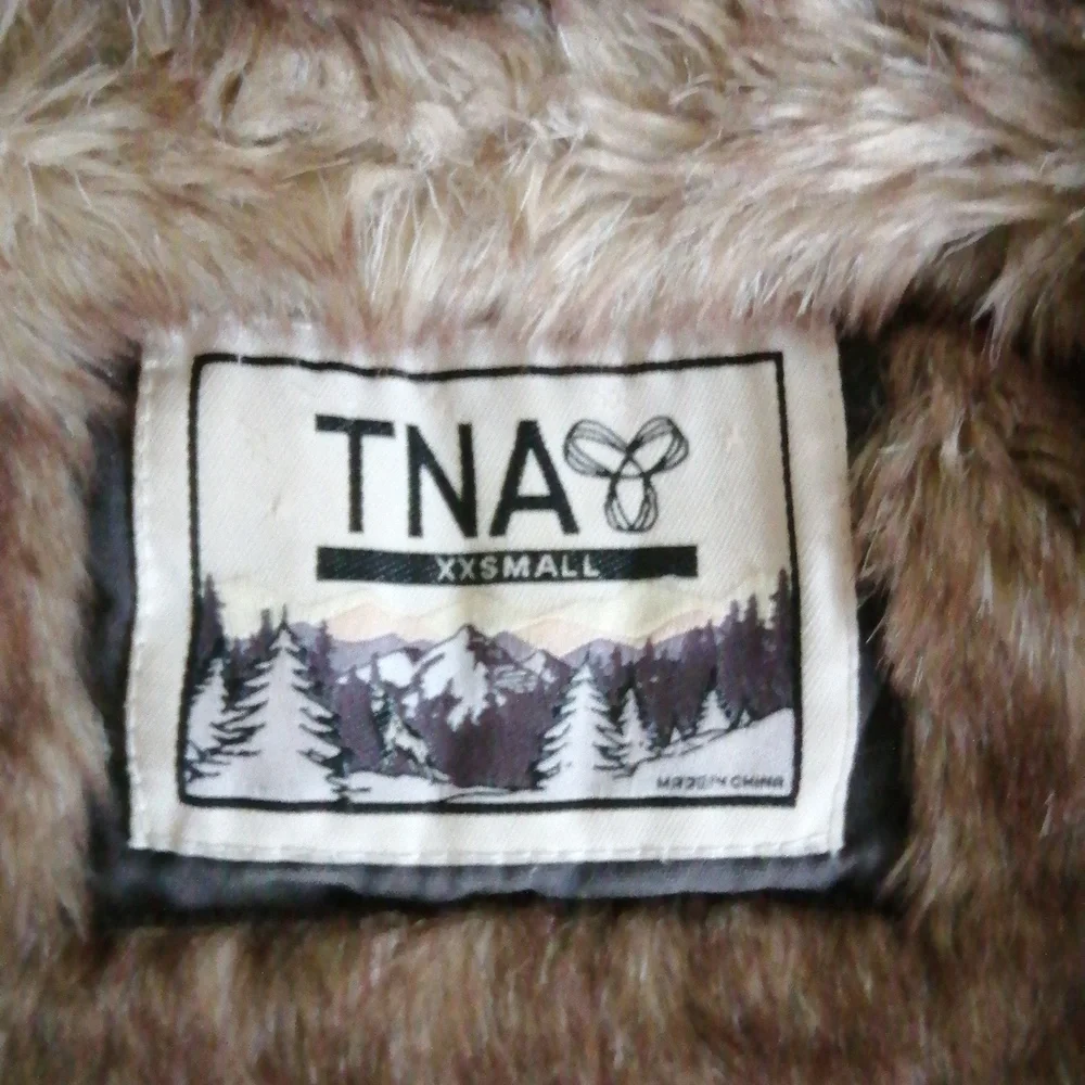 TNA Jacket - Picture 5 of 7